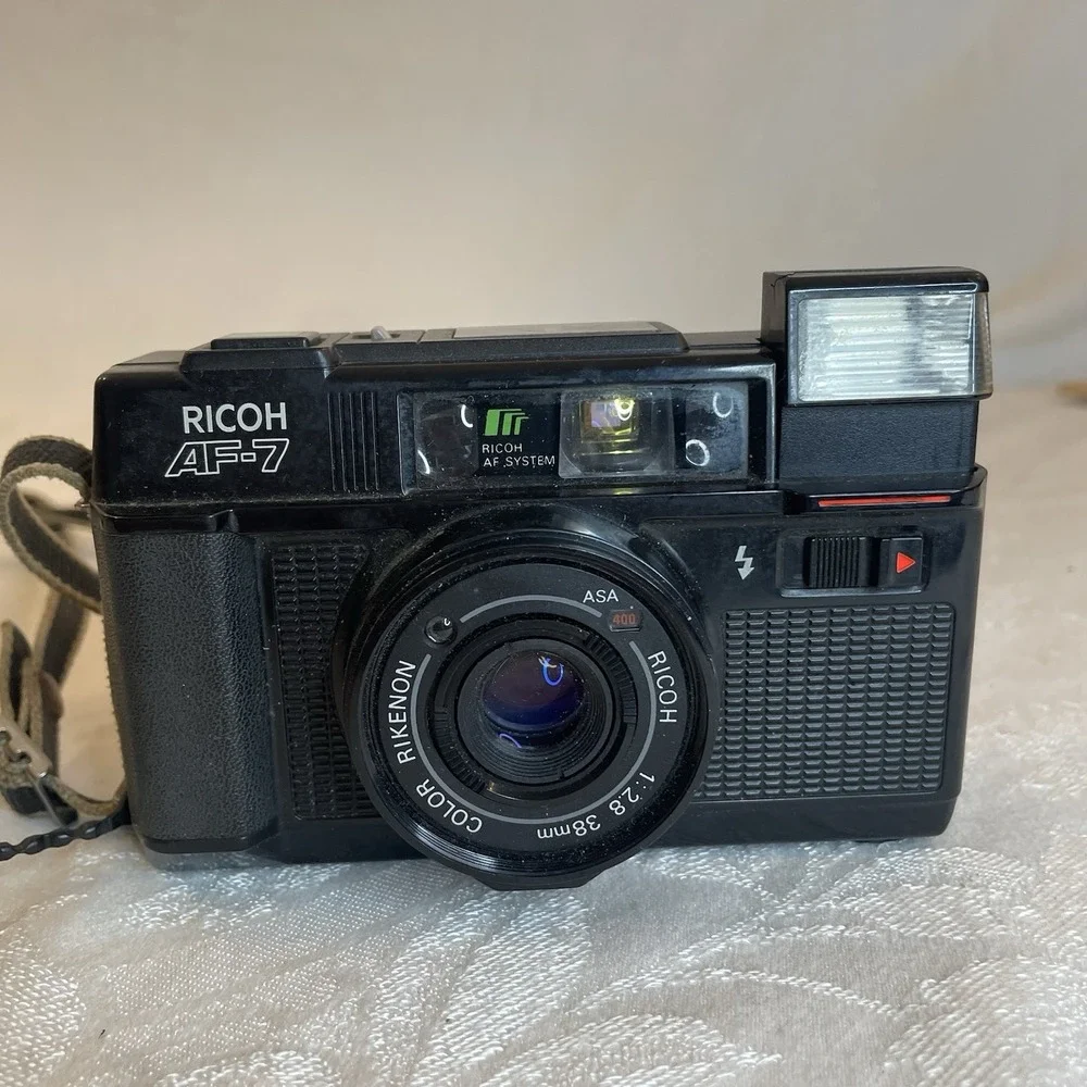 Vintage Ricoh AF-7 Camera 1:28 38mm Taiwan FOR PARTS